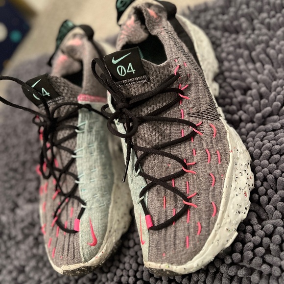 Womens Nike 04 - Picture 3 of 5